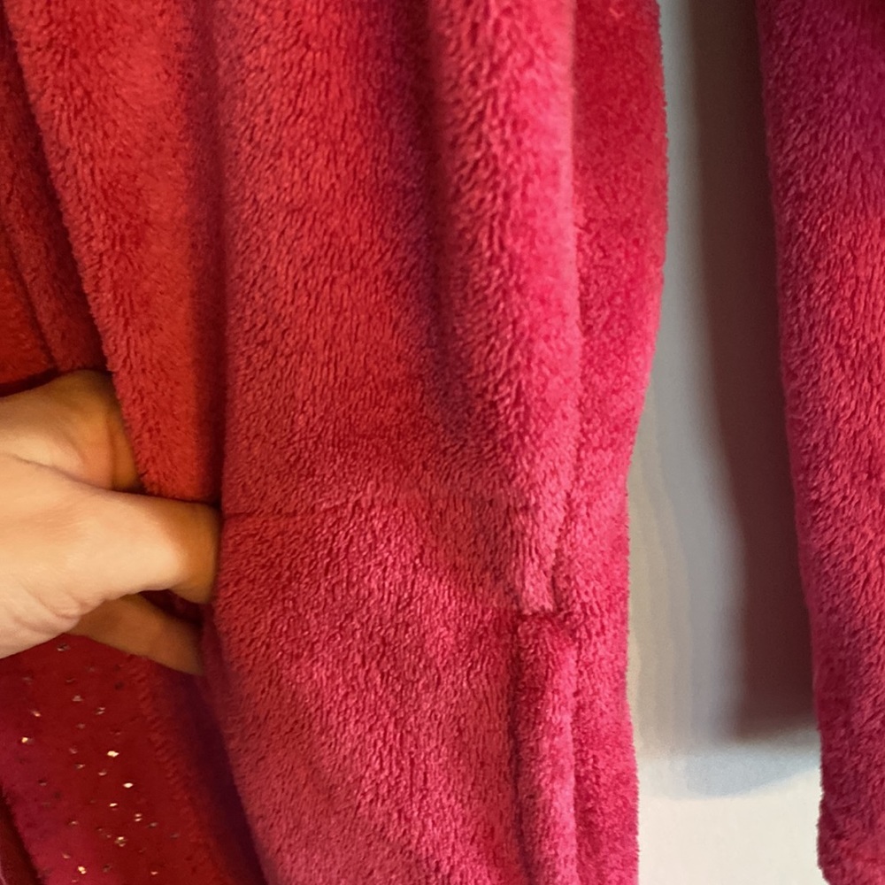 ⭐️2/$10 - pink robe - Picture 4 of 6
